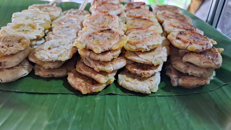 ไม้ละ 5 บาท