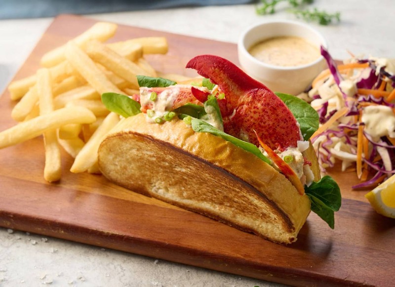 Canadian Lobster Roll