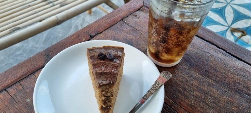 มีเค้กแล้วนะ อร่อย