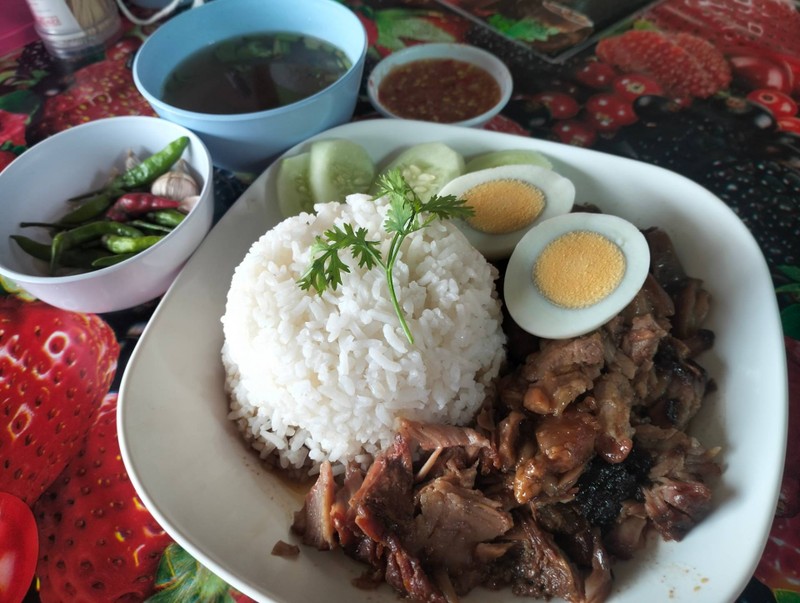 ข้าวขาหมู