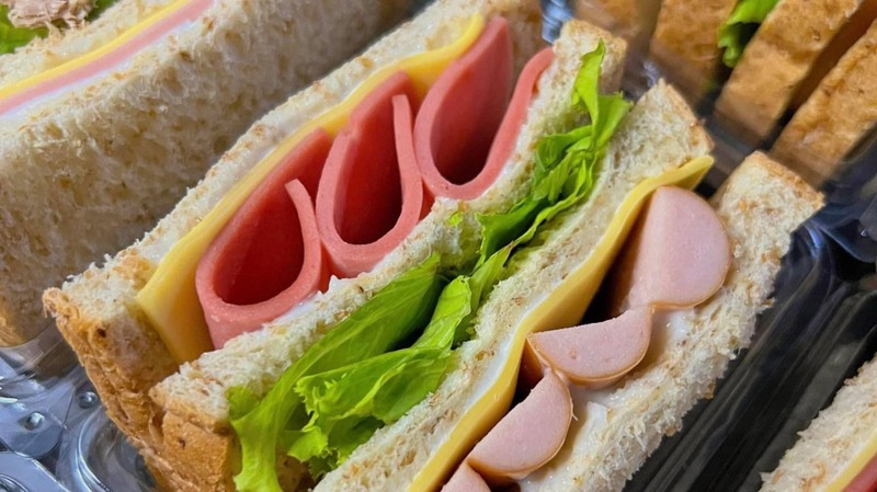 restaurantPhoto