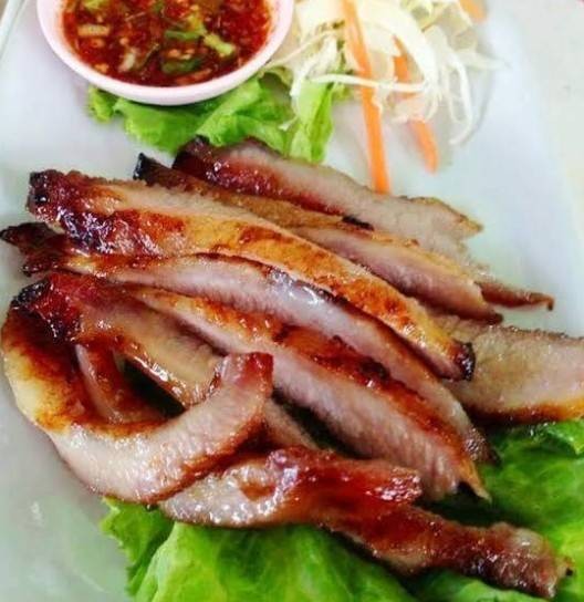 คอหมูย่าง
