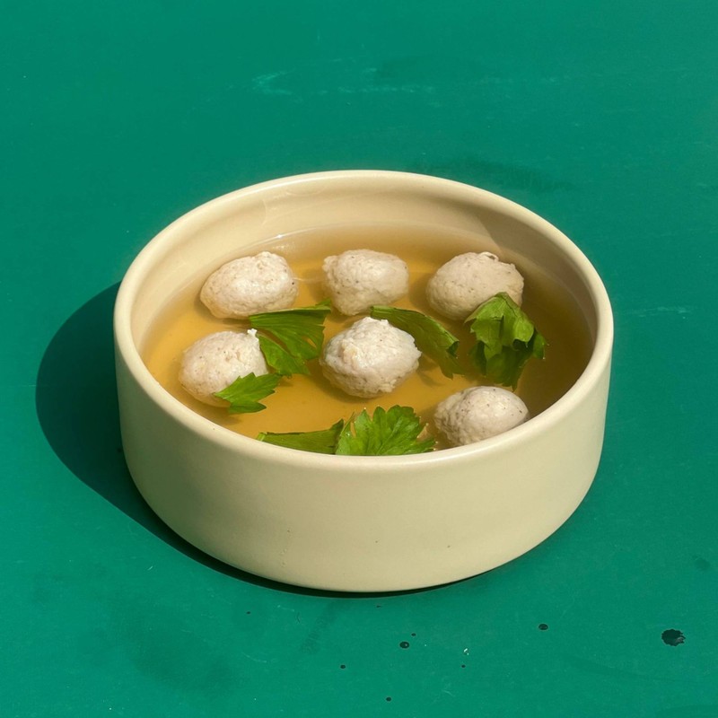 เกาเหลิาลูกชิ้น 6 ลูก