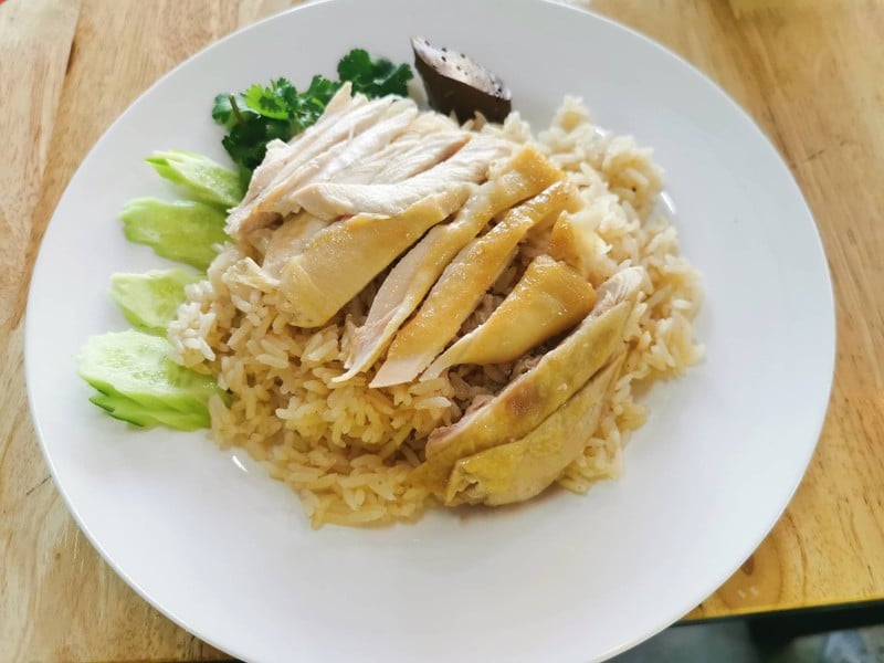 ค่อนข้างแห้งนะ บางคนอาจจะชอบ