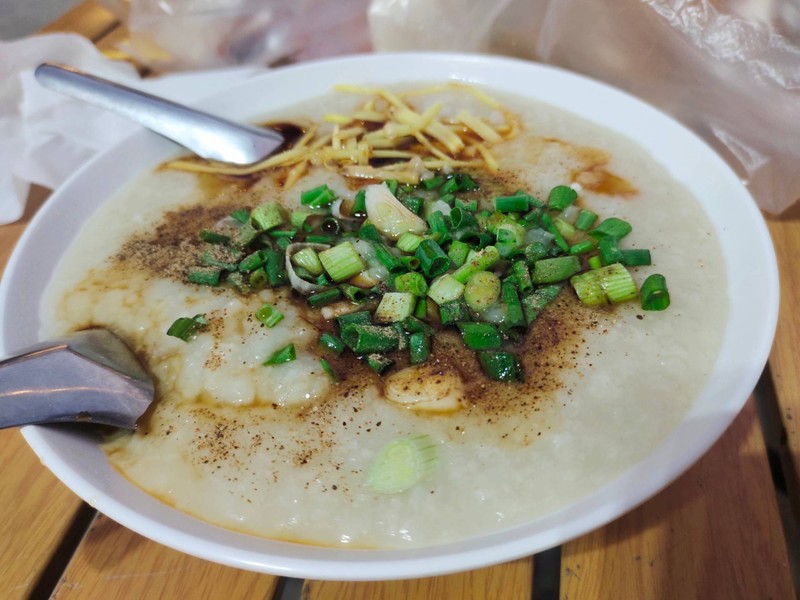 ชามละ 45.- บาท