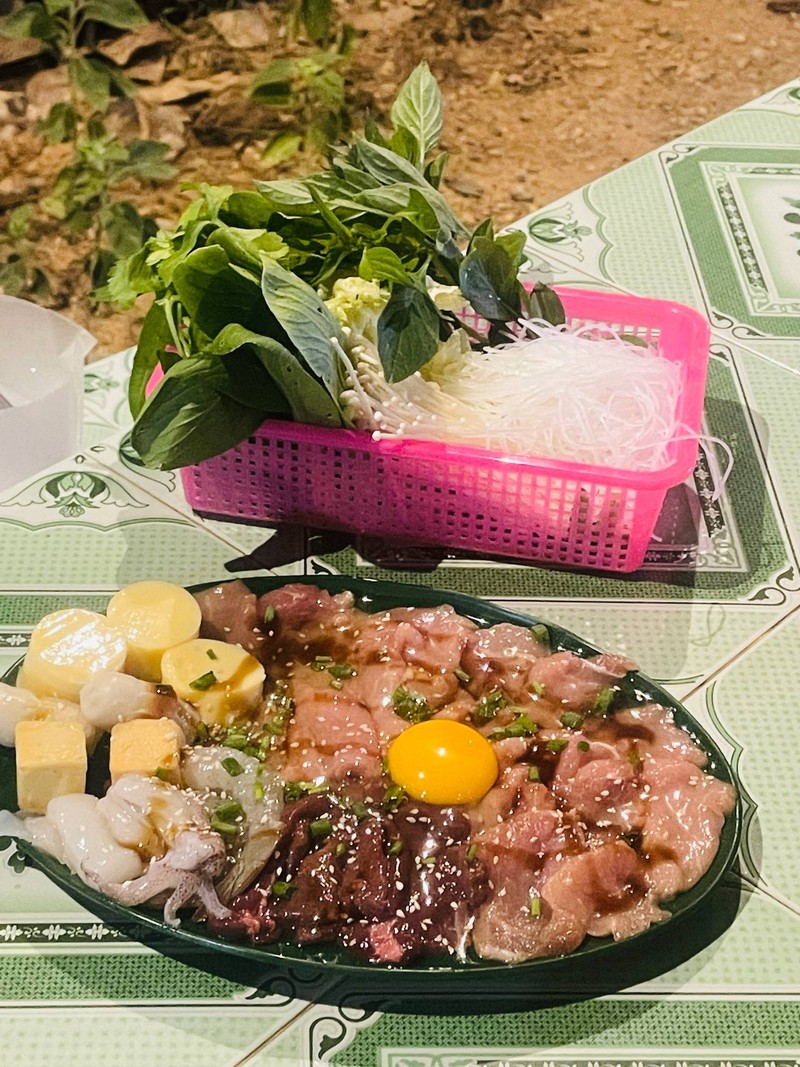 159 บาท