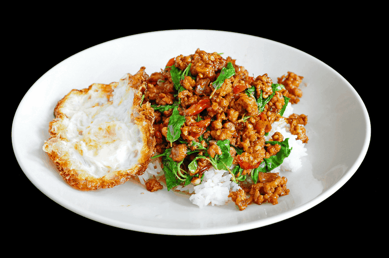 ข้าวกระเพราหมูสับไข่ดาว