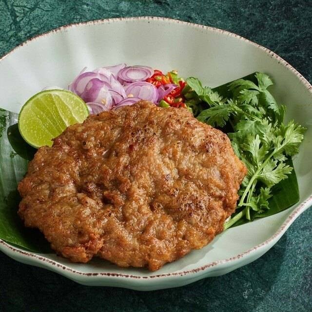 หมูสับปลาเค็มทอด