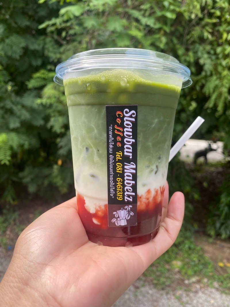 สตอเบอรี่นมสดชาเขียว