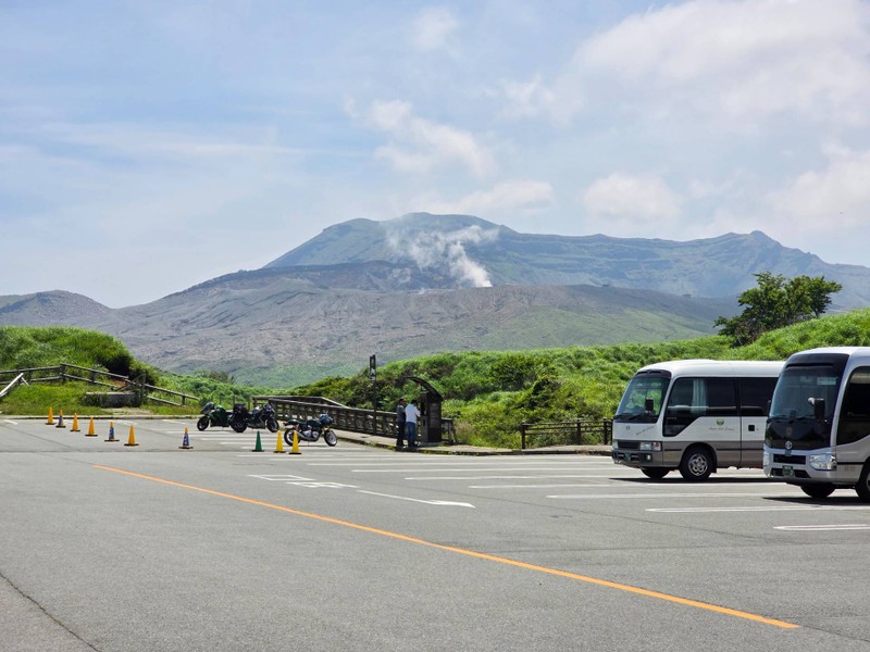 ลานจอดรถ