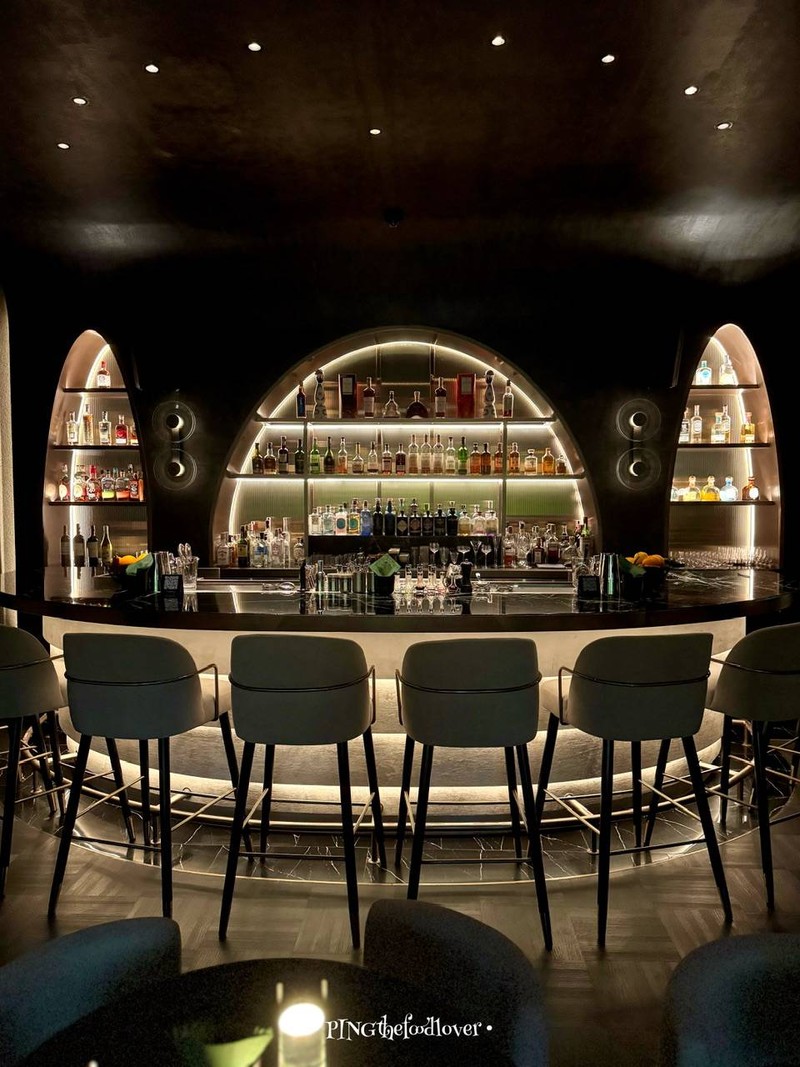 บาร์ค็อกเทลถ่ายทอดเรื่องราวการเดินทางไปในประเทศต่าง ๆ ผ่านค็อกเทลในแต่ละแก้ว