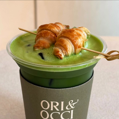 ORI & OCCI matcha latte art, Sukhumvit 53 Bangkok café