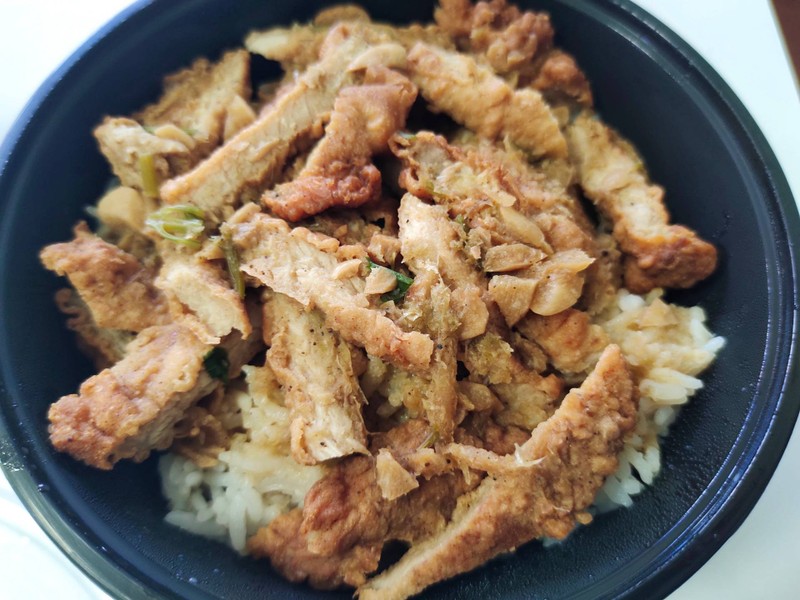 ถ้วยละ 65.- บาท