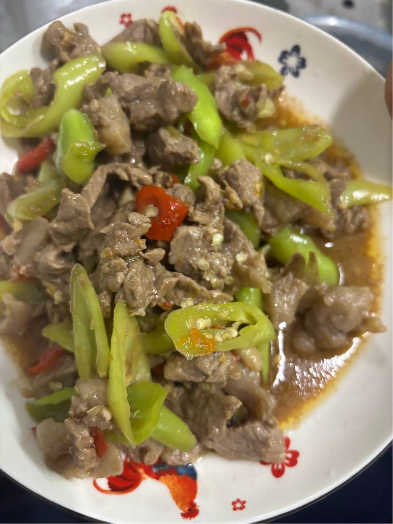 ผัดพริกหยวกเนื้อ