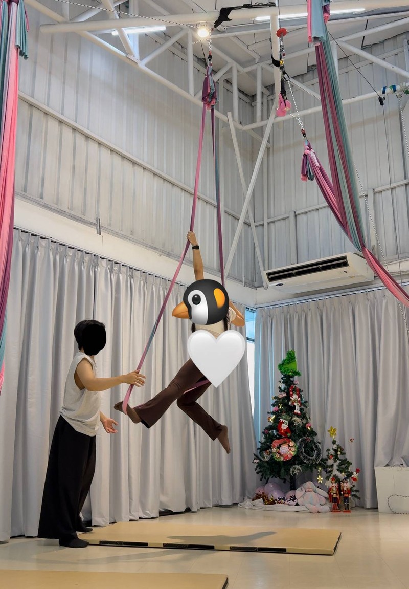 ครูจับหมุนด้วยจ่ะ เวียนหัวติ้ว ๆ แต่รูปสวย