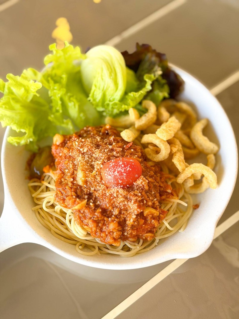 ค่าเสียหายจานนึ้ 159 น้ำพริกอ่องอร่อยแสงออกปาก แคปหมูกรอบจุกๆ