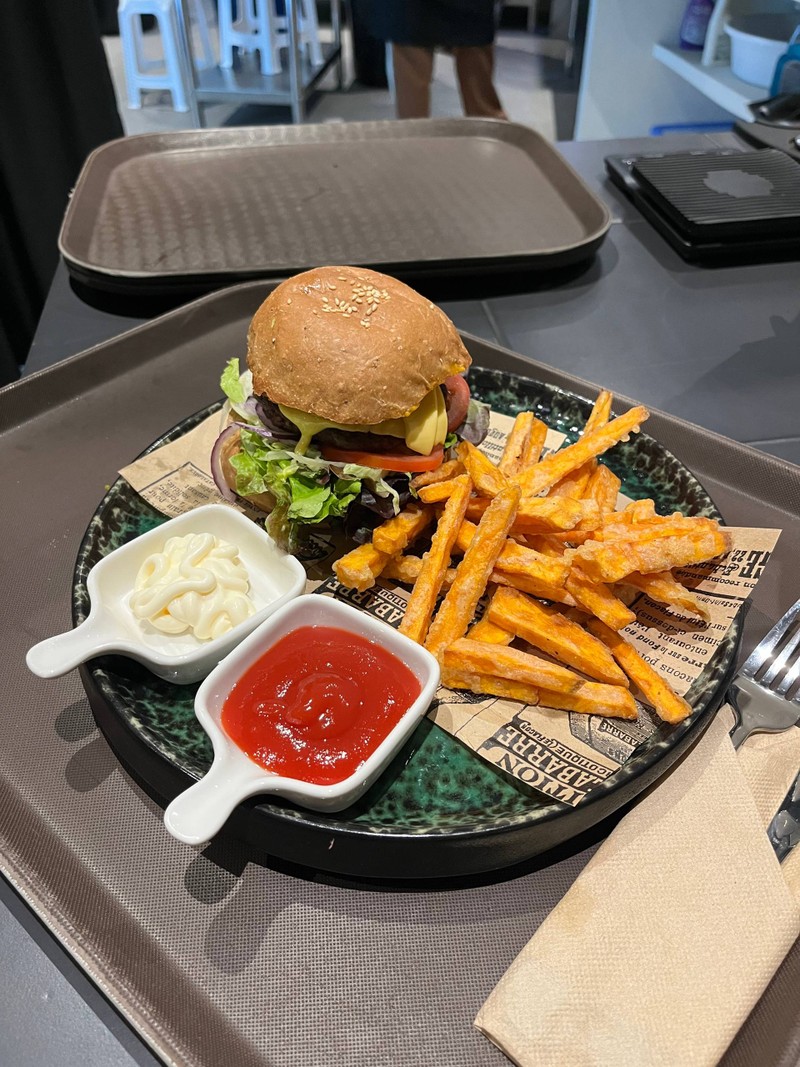 MENU_3295709bV_1768825578