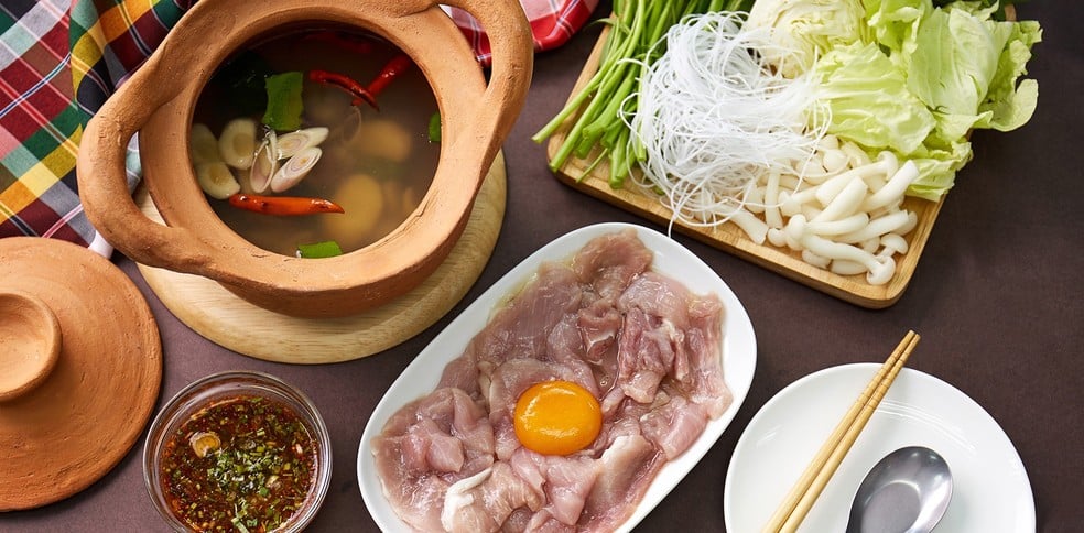 8 ร้านหมูจุ่มลาดหญ้า-วงเวียนใหญ่ ดินแดนหมูจุ่มแซ่บติดดาว ว้าวติดใจ