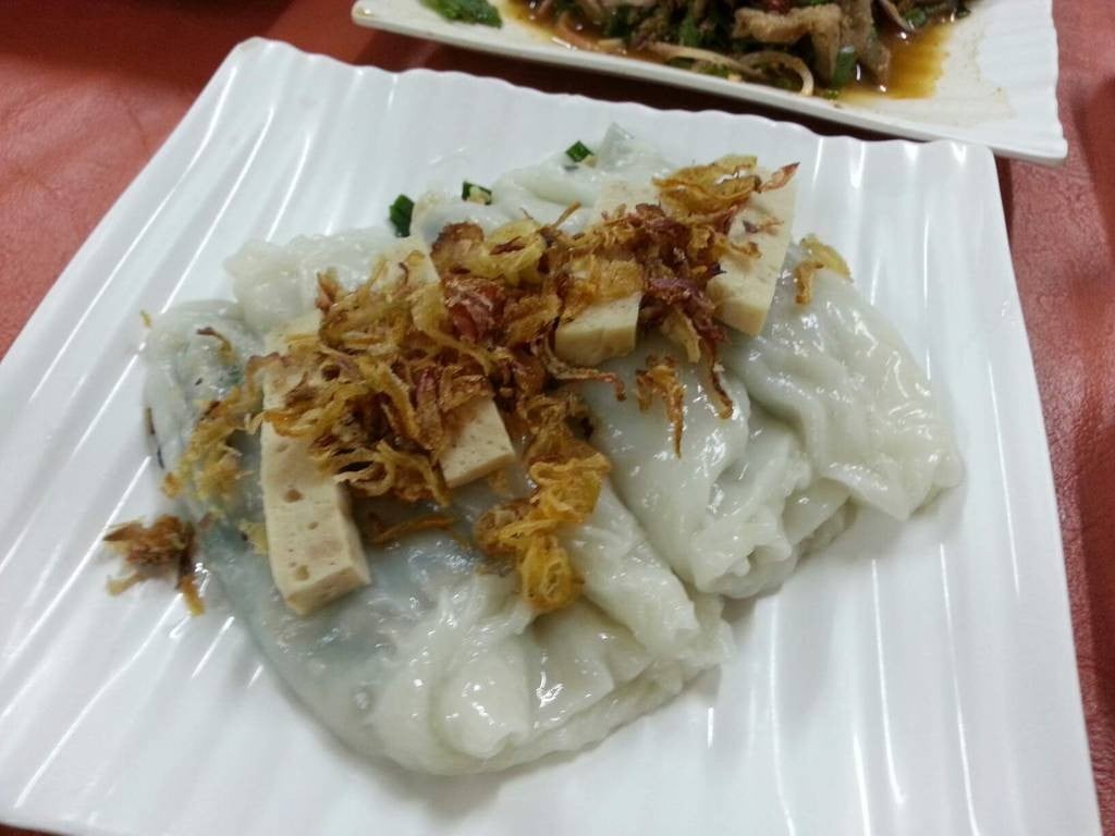 พี่หยอง แหนมเนือง ถนนพหลโยธิน พี่หยอง แหนมเนือง ถนนพหลโยธิน