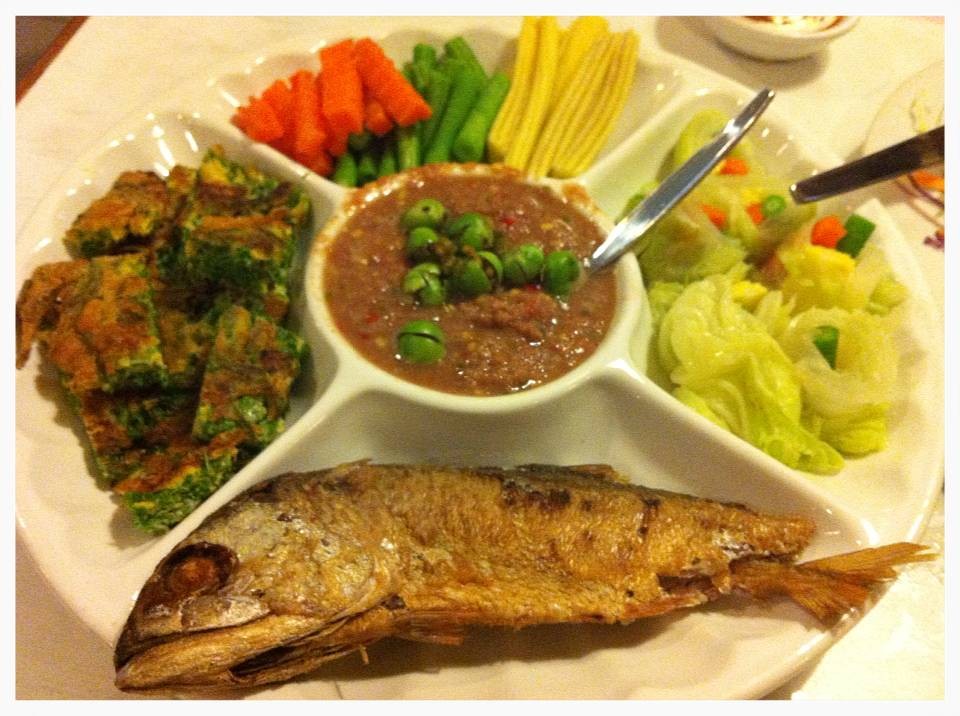 ช้อนเงิน ช้อนทอง ช้อนเงิน ช้อนทอง