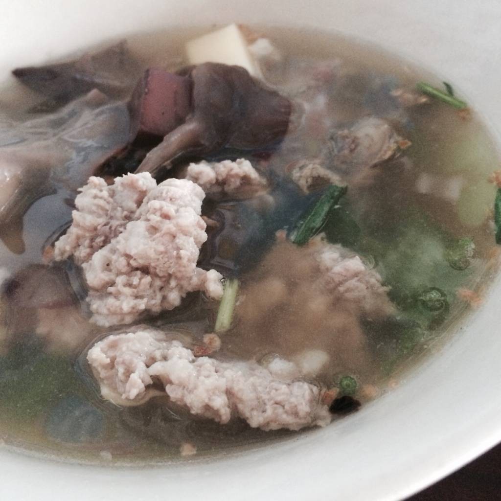 ข้าวเลือดหมูตราด