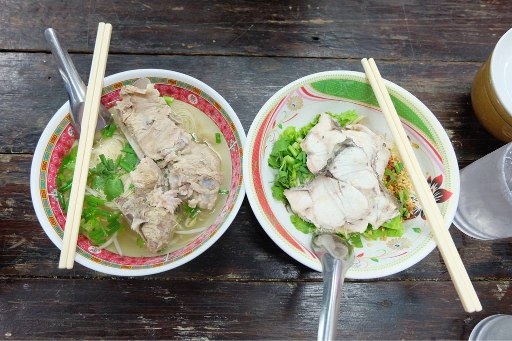เจ๊นิ ข้าวต้มปลา-บะหมี่เกี๊ยว