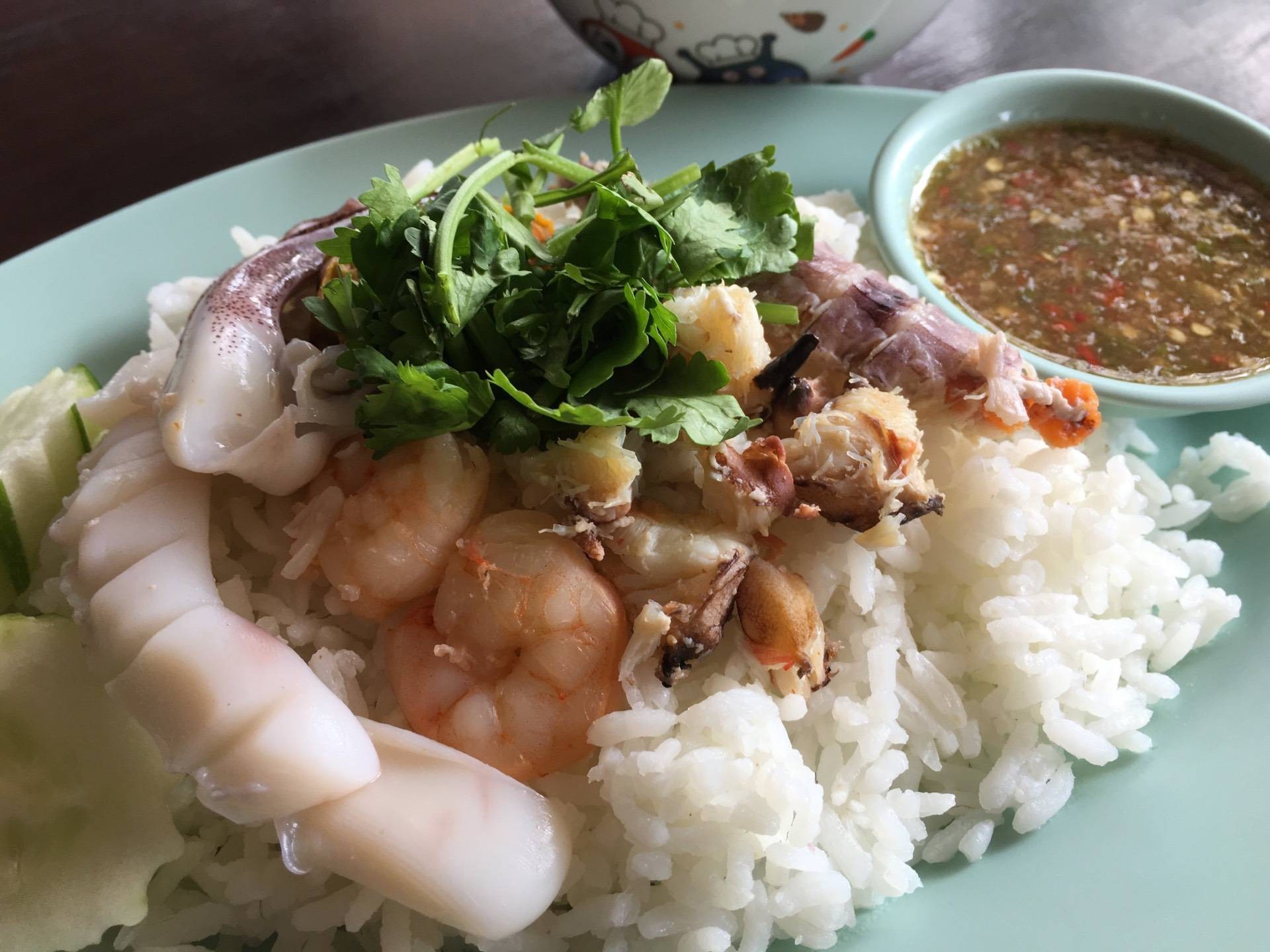 ก๋วยเตี๋ยวต้มยำทะเล ริมเขื่อน