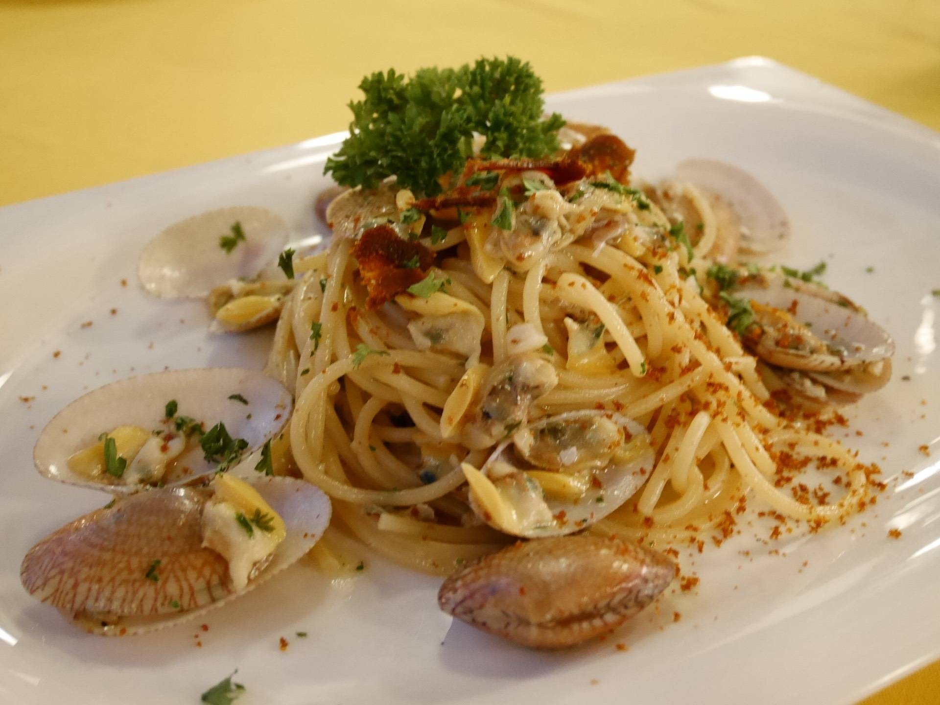Limoncello Thonglor Soi 9 ทองหล่อ 9 Limoncello Thonglor Soi 9 ทองหล่อ 9