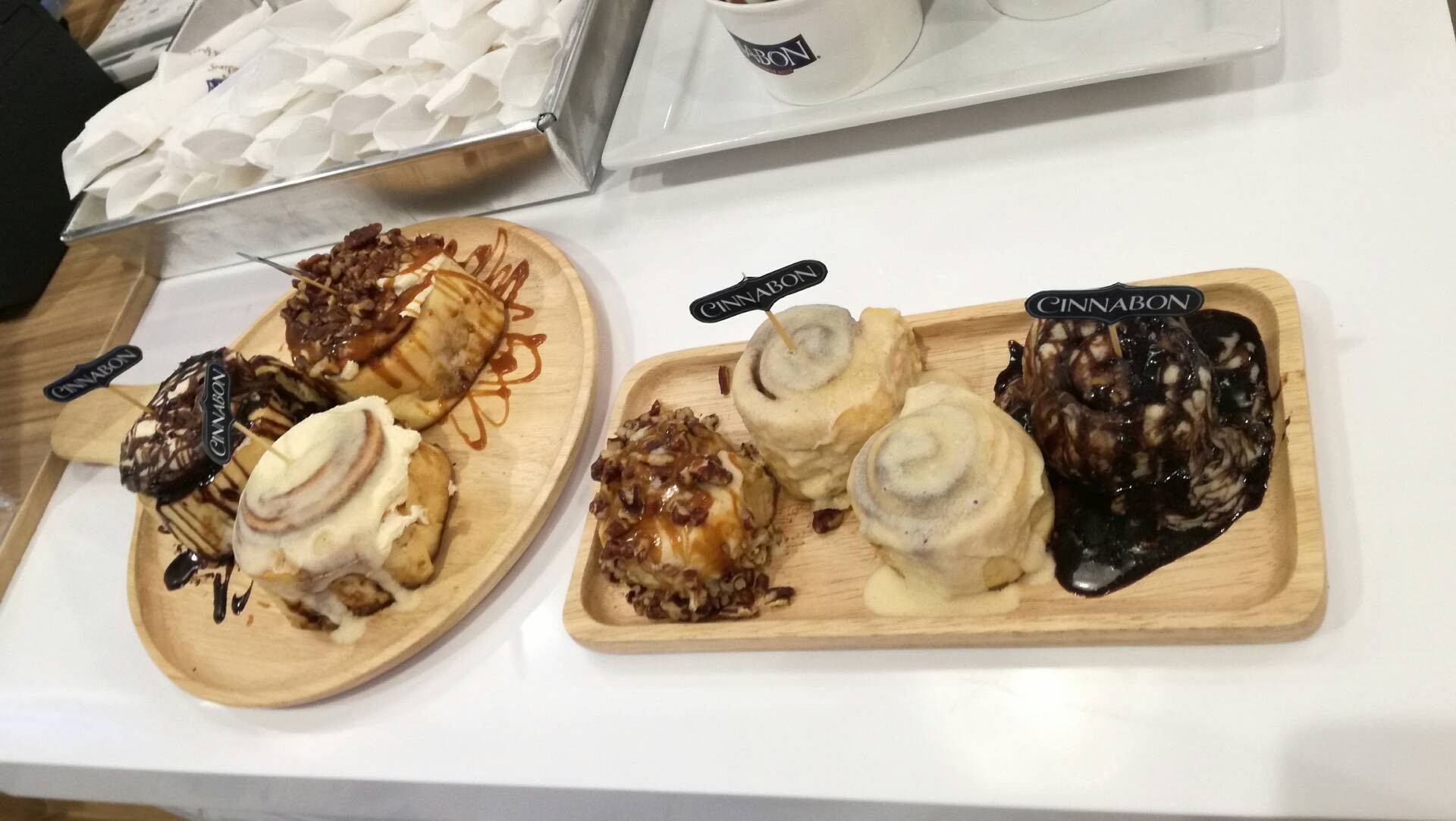 Cinnabon เดอะมอลล์ โคราช Cinnabon เดอะมอลล์ โคราช