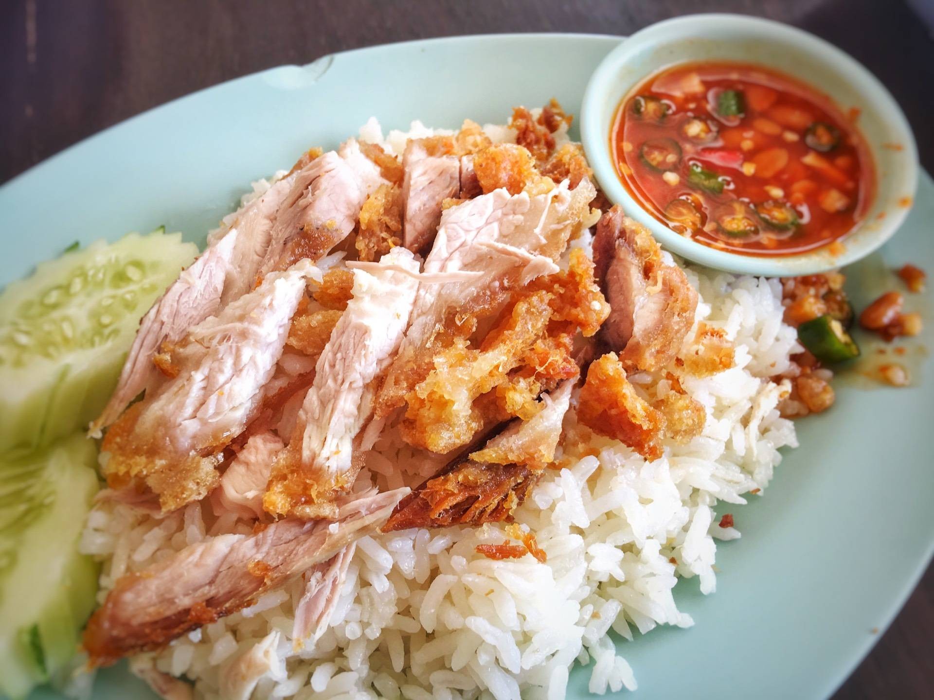 เมนูของร้าน ก๋วยเตี๋ยวต้มยำทะเล ริมเขื่อน