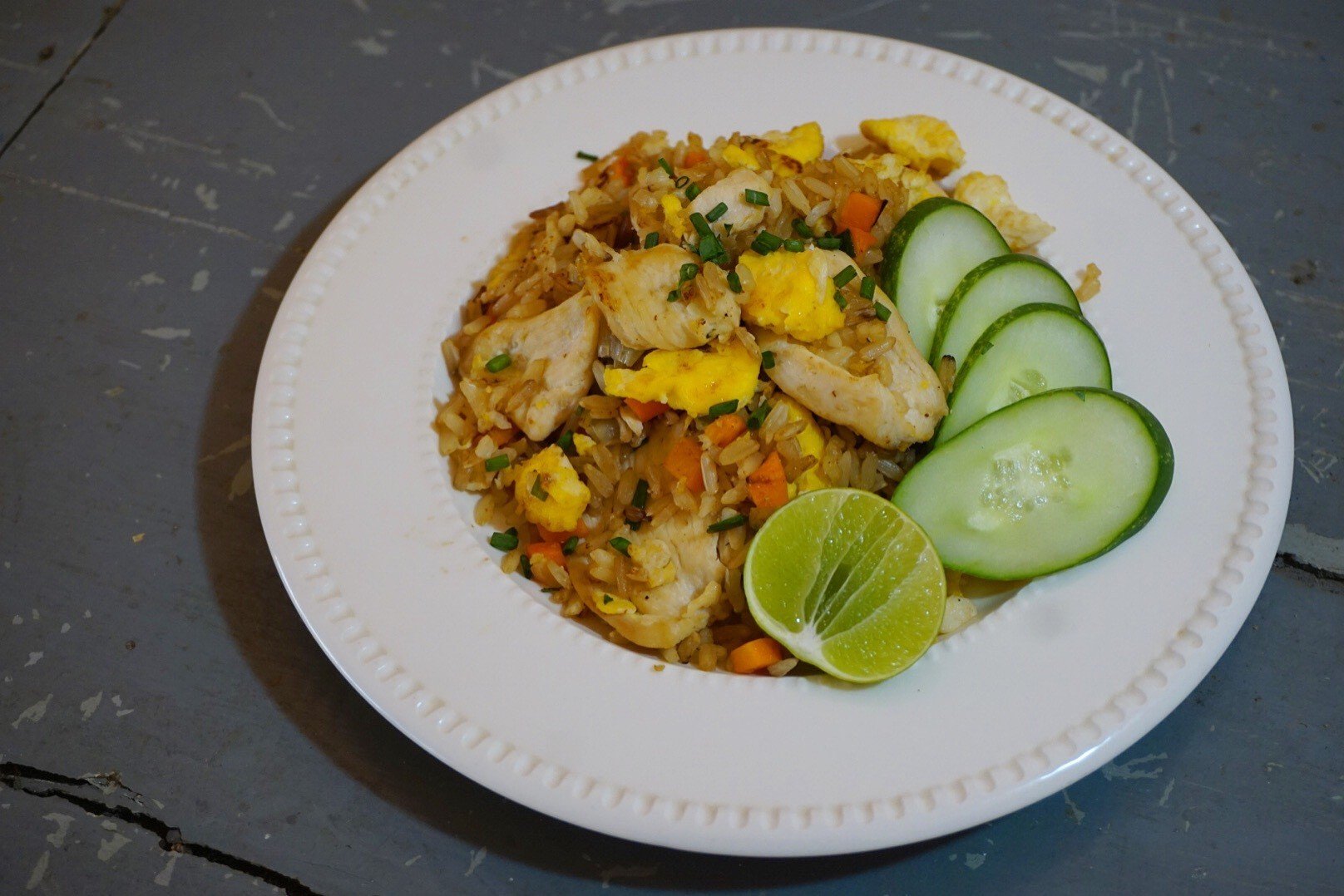 ข้าวกล้องผัดอกไก่ สูตรคลีน