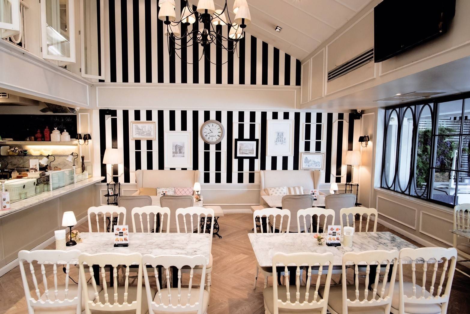 Audrey Cafe & Bistro ทองหล่อ Audrey Cafe & Bistro ทองหล่อ