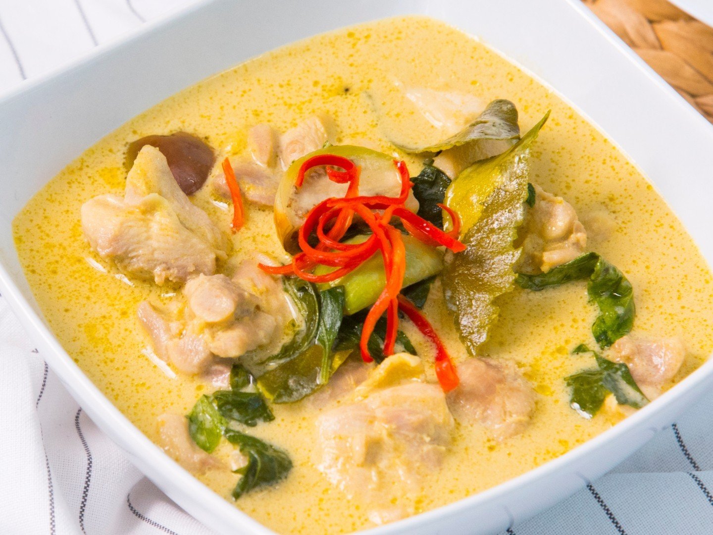 แกงเขียวหวานไก่ สูตรไมโครเวฟ