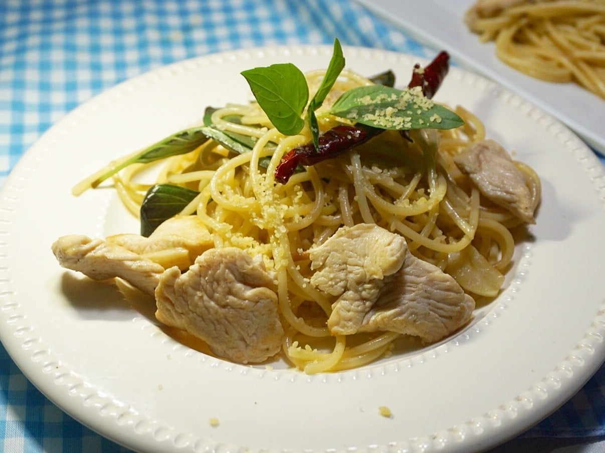 สปาเก็ตตี้ผัดพริกแห้ง สูตรคลีน สปาเก็ตตี้ผัดพริกแห้ง สูตรคลีน