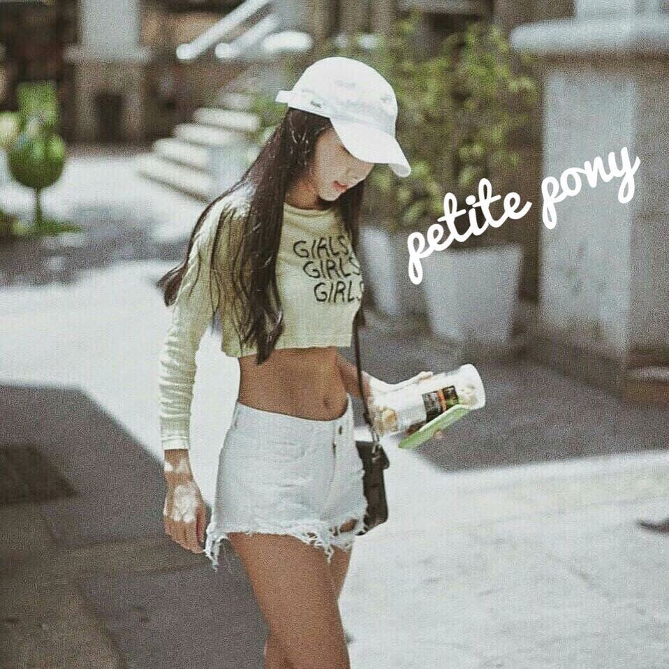 ร้านเสื้อผ้าดารา,ร้านเสื้อผ้าไอจี