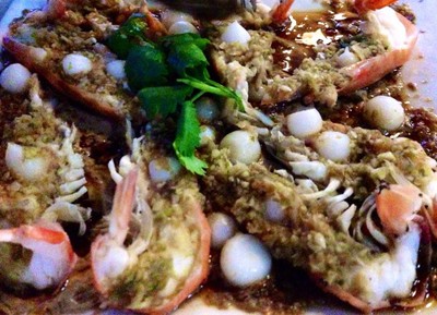ร่มไม้ชายคา (Rom Mai-Chai Kha Restaurant) ร่มไม้ชายคา (Rom Mai-Chai Kha Restaurant)