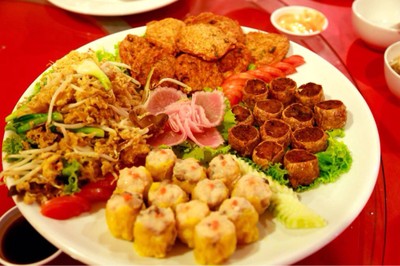 ตงไห่ ภัตตาคารอาหารจีน (Thong hai) ตงไห่ ภัตตาคารอาหารจีน (Thong hai)