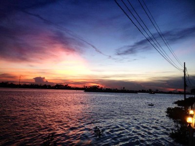 ร้านอาหารครูจุก ริมเจ้าพระยา (Krujook Restaurant) ร้านอาหารครูจุก ริมเจ้าพระยา (Krujook Restaurant)