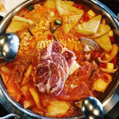 Kimju Budaejjigae (คิมจู บูแดชิแก) สยามสแควร์ วัน Kimju Budaejjigae (คิมจู บูแดชิแก) สยามสแควร์ วัน