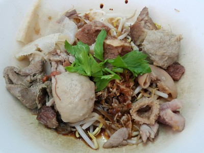 วัฒนาพานิช ก๋วยเตี๋ยวเนื้อ (Wattana Phanich) วัฒนาพานิช ก๋วยเตี๋ยวเนื้อ (Wattana Phanich)